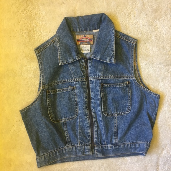 Sold! 🎈Beverly hills 90’s jean denim vest size M - Picture 5 of 12